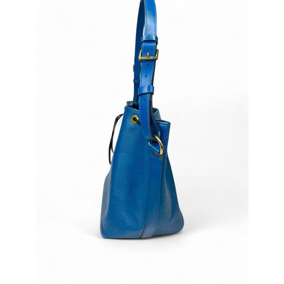 Louis Vuitton Epi Leather Petit Noe Bucket Bag - Picture 8 of 14